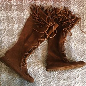 Minnetonka Knee-High Moccasins